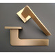 Дверная ручка STILE OMA Q 7S ST матовая латунь GOLD SATIN (тонкая розетка) Изображение