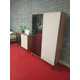 Вітрина висока з підсвіткою Вічі / Vici WT103 2-дверна Горіх/кашемір Perfect Home Польща Зображення